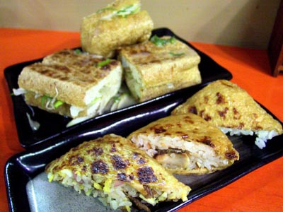 三角いなりと厚揚げ.JPG 三角いなりと厚揚げ.JPG