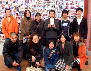 web募金贈呈集合写真.jpg web募金贈呈集合写真.jpg